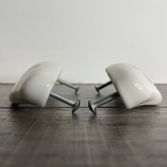 Vtg White Porcelain Floral Drawer Pull Handle 3” Rosa Canina English JAPAN - Picture 6 of 7